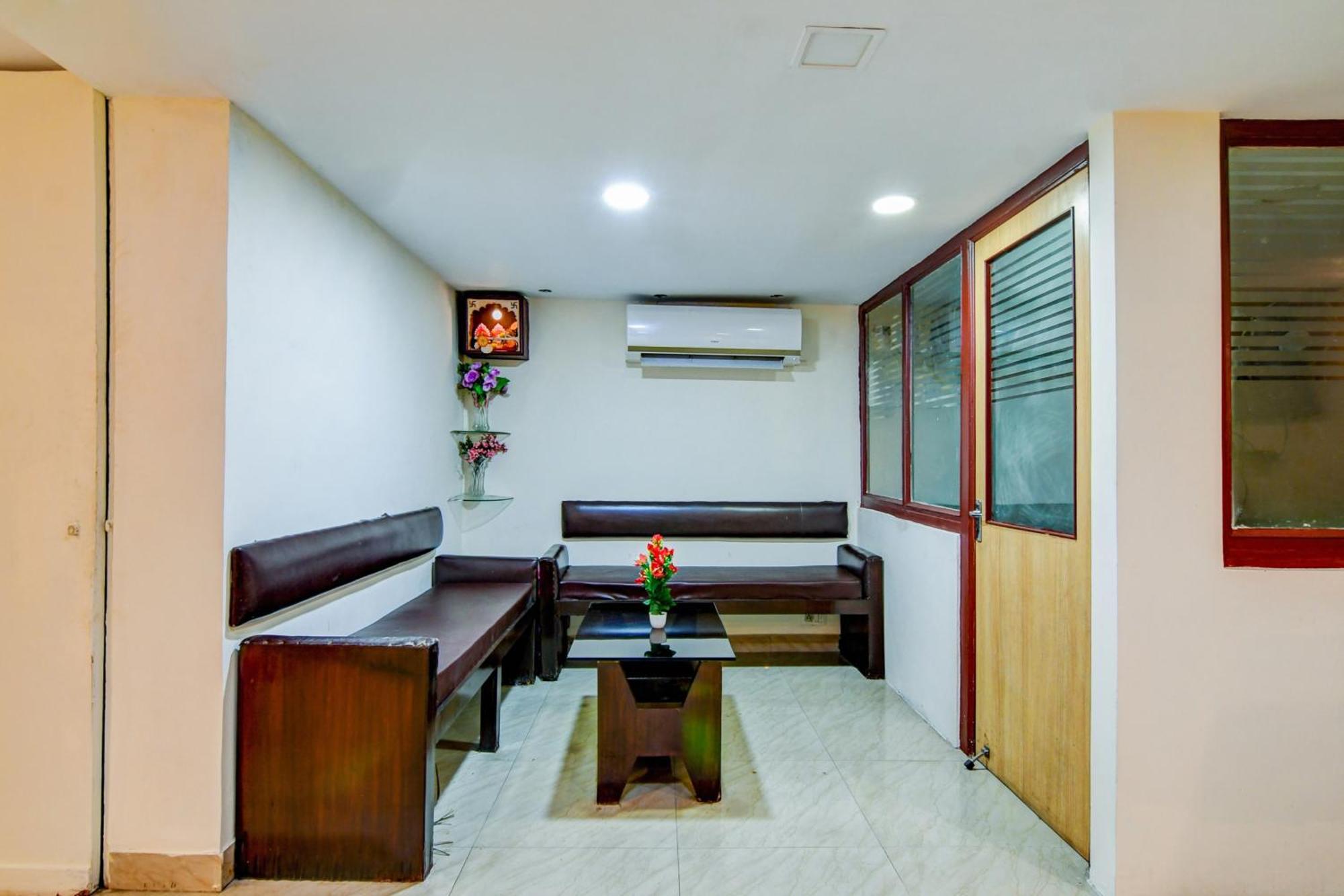 Super Hotel O Sarat Bose Road Formerly Shree Guest House Calcutta Exterior foto