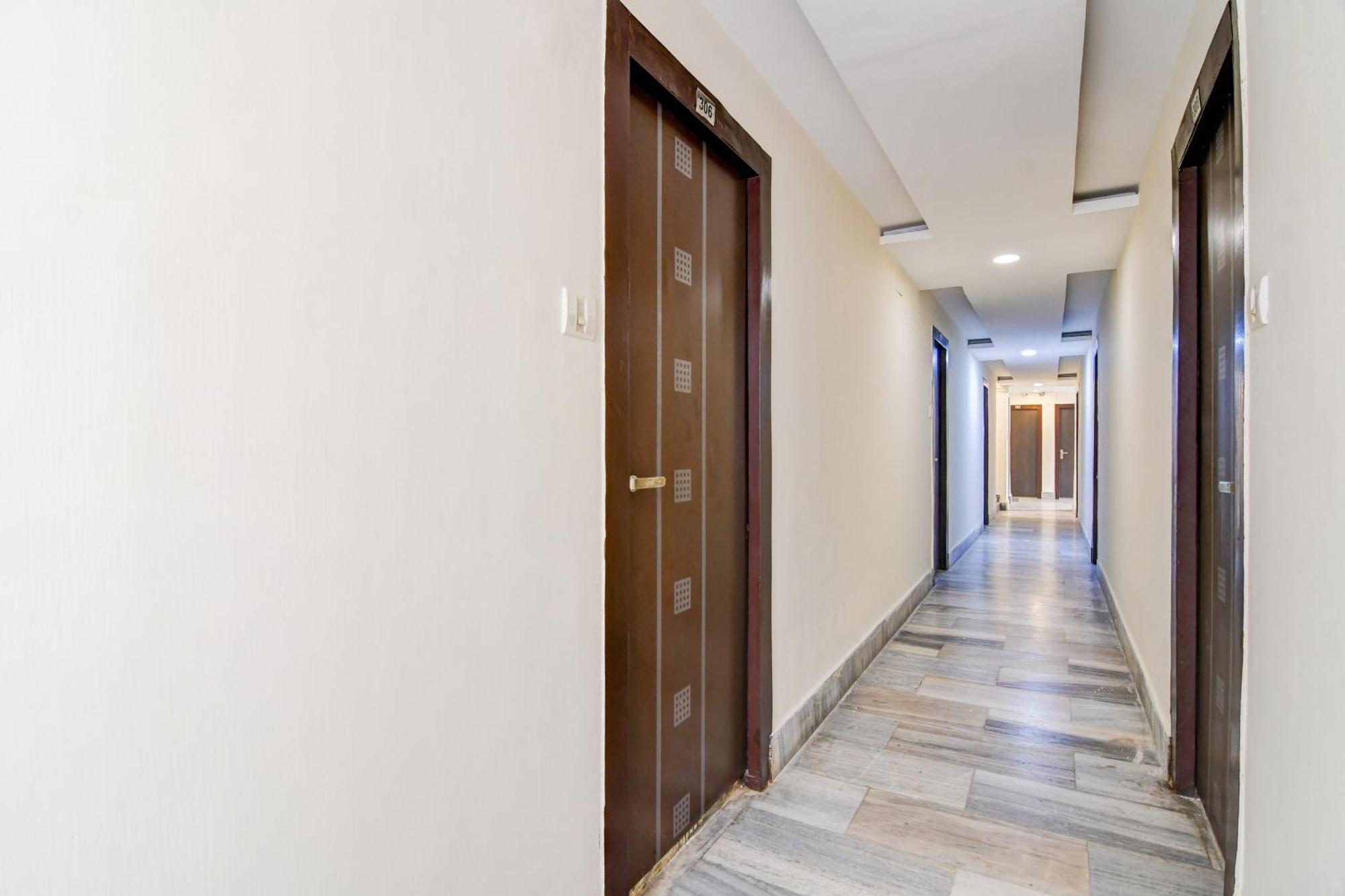 Super Hotel O Sarat Bose Road Formerly Shree Guest House Calcutta Exterior foto